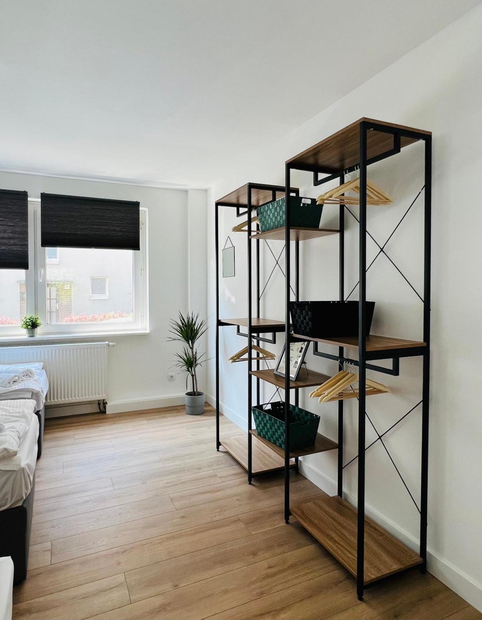 Sali - Remscheid - Apartmenthaus Buitenkant foto